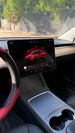 تسلا موديل 3